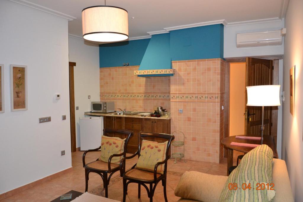 Apartamentos Rurales Natura Torrejon el Rubio Room photo